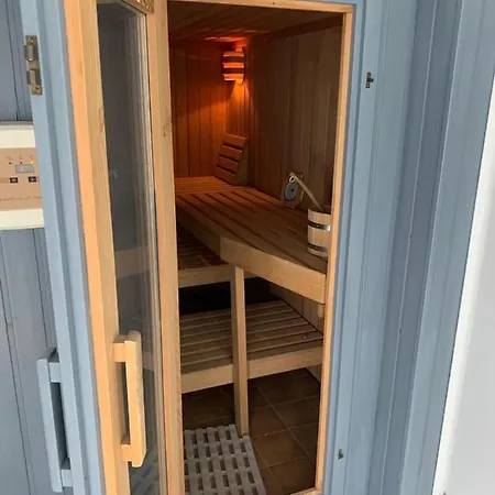 Wohnung Mit Einer Sauna Direkt Am Park Wiesbaden Exterior photo