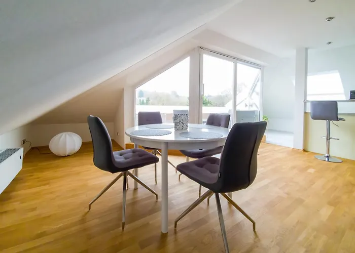 Wohnung Mit Einer Sauna Direkt Am Park